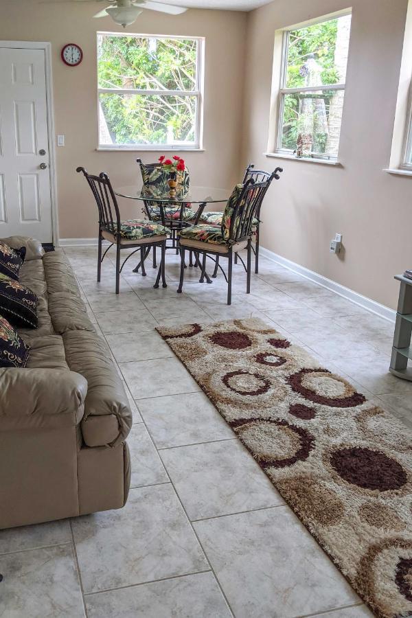 Pet-Friendly Flagler Beach Home With Yard Near Beach Exterior photo